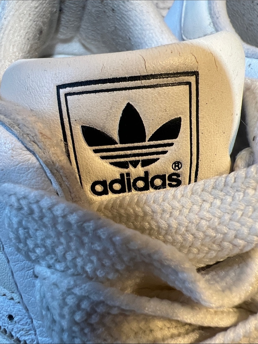 Adidas Superstar White Leather Shell Toe Sneakers Size 9 EUC - Picture 2 of 10